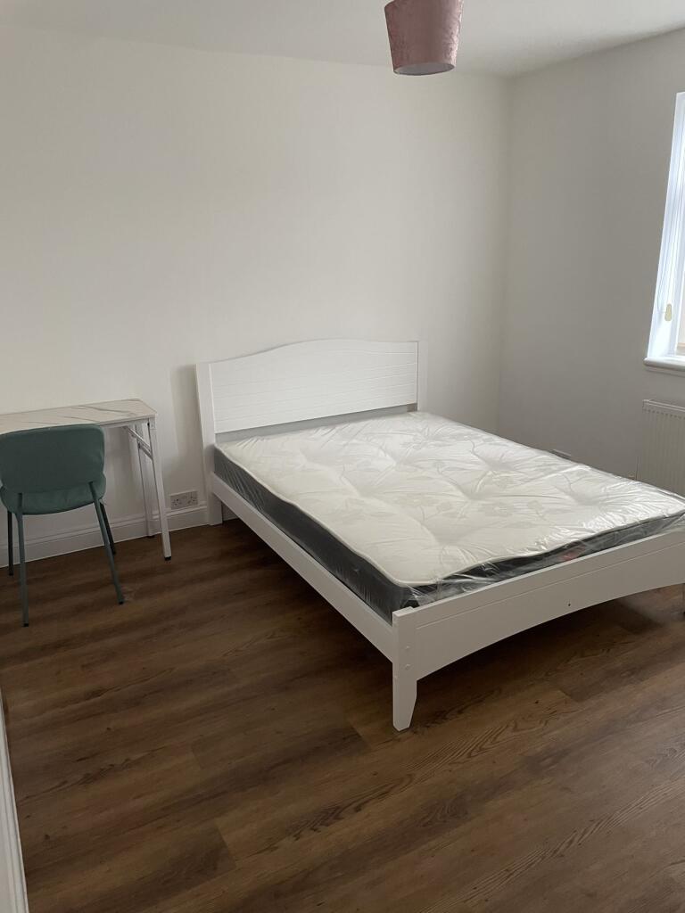 Additional property image - Filton Avenue, Filton, Bristol, Gloucestershire