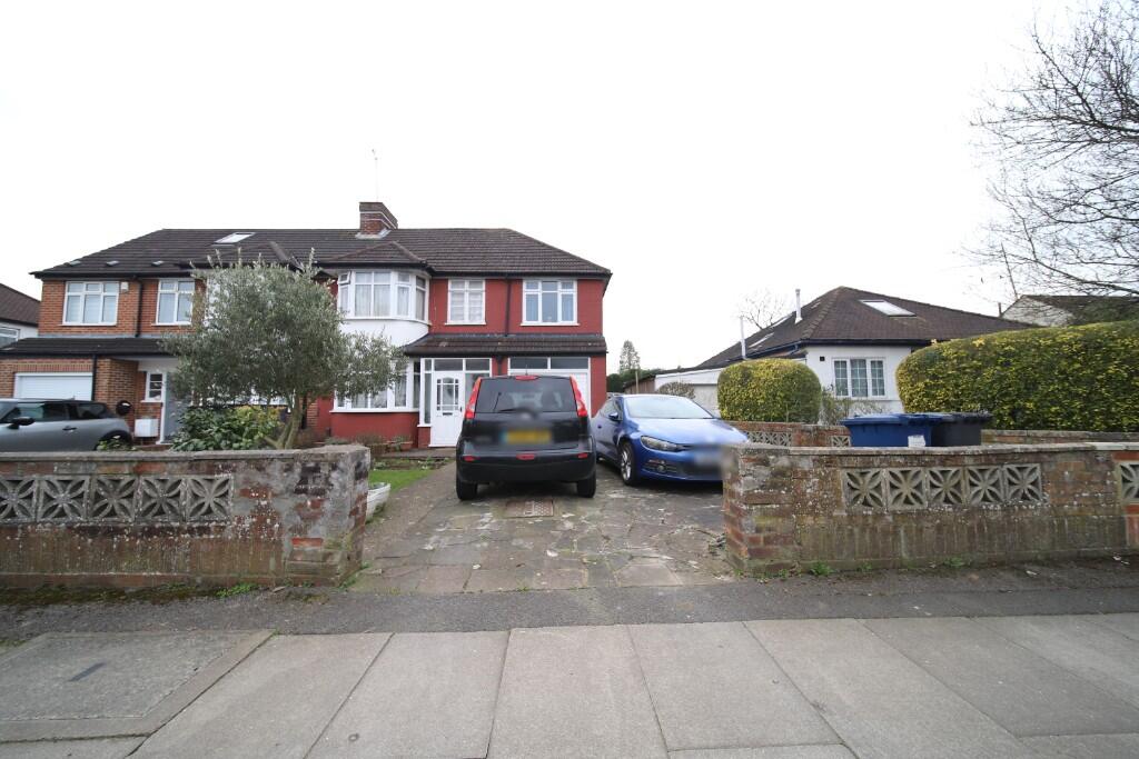 Main image of property: Devonshire Road, London, NW7