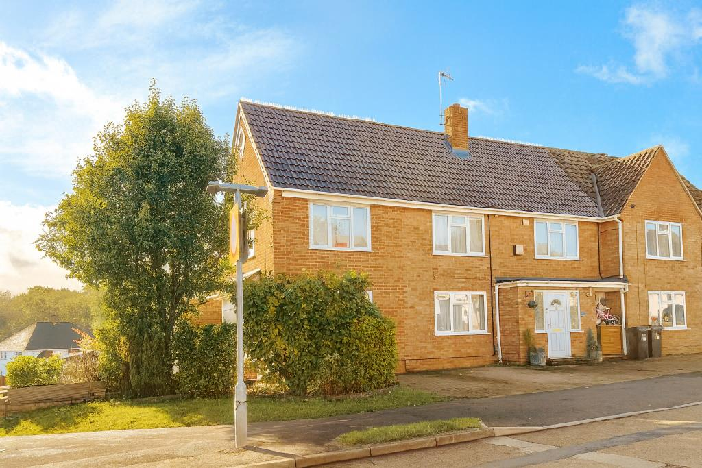 Main image of property: Silverdale Road, Earley, Reading