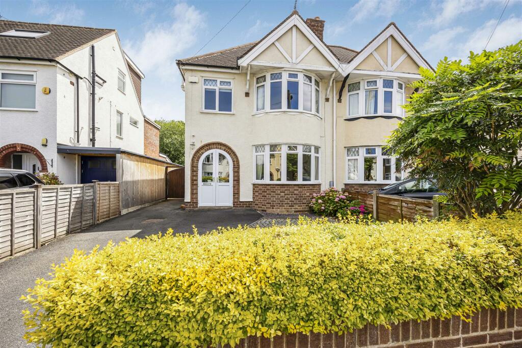 Main image of property: Cleeve View Road, Cheltenham