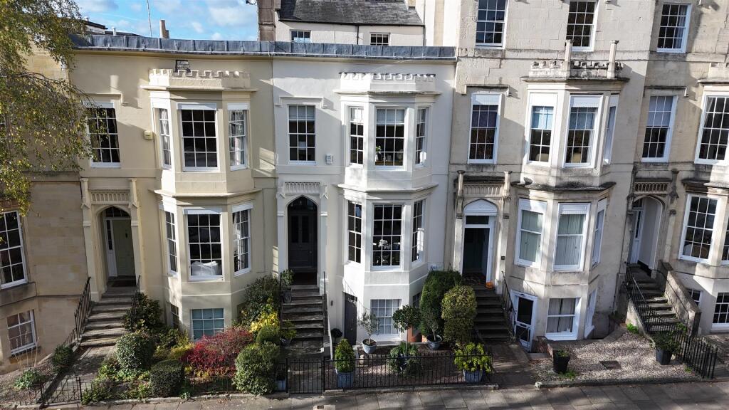 Main image of property: Clarence Square, Cheltenham, GL50 4JP