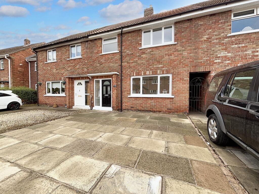 3 bedroom terraced house