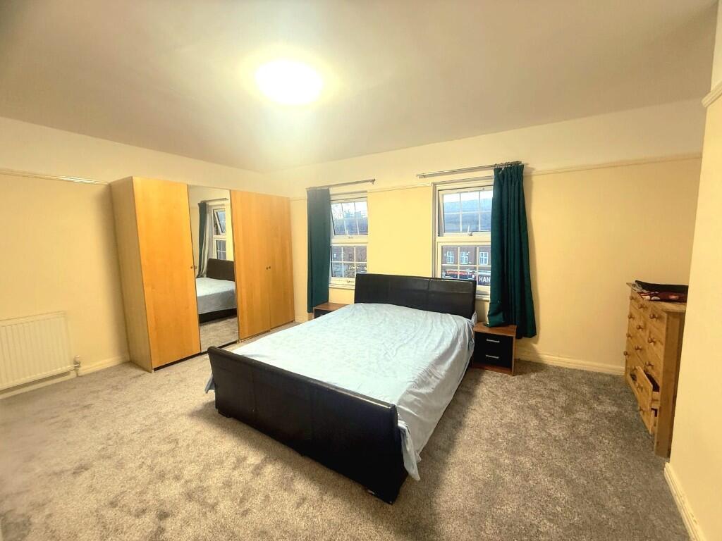 Main image of property: The Parade, High Street, Watford, Hertfordshire, WD17
