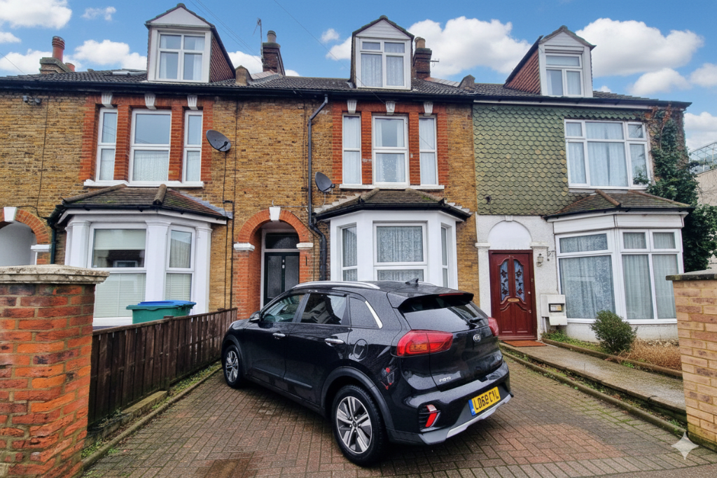 Main image of property: St. Johns Road, Watford, Hertfordshire, WD17
