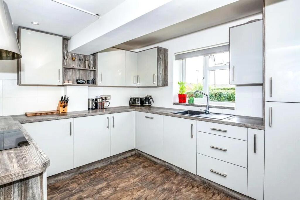 Main image of property: Layters Close, Chalfont St. Peter,