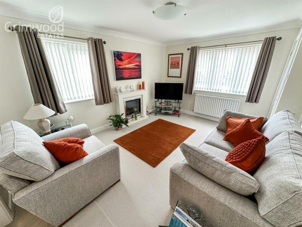 2 bedroom terraced house for sale in Bristol Avenue, SaltburnByThe