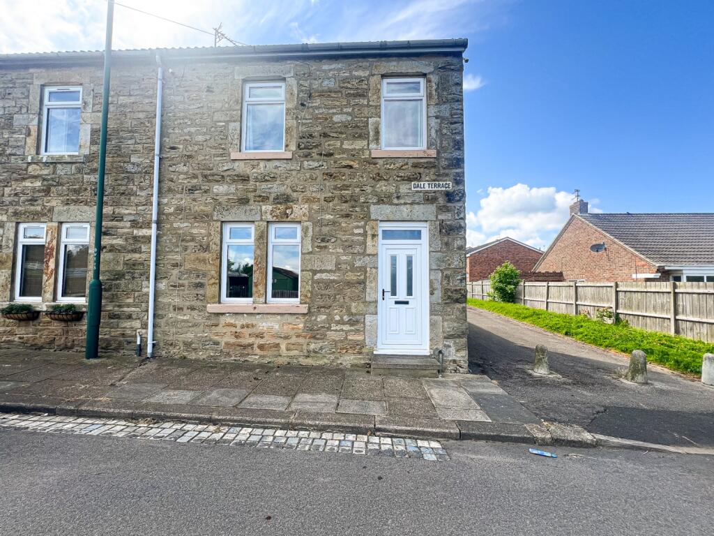 3 bedroom end of terrace house for sale in Dale Terrace, Lingdale