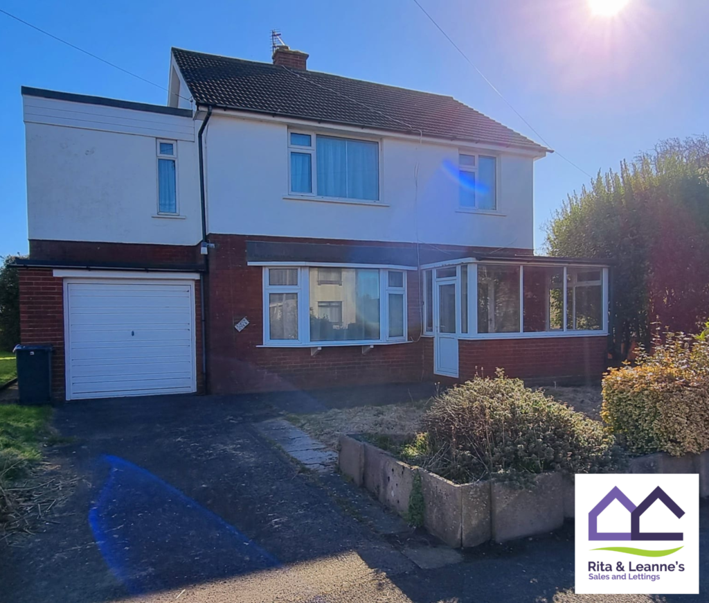 4 bedroom detached house for sale in Birch Glen, Hackensall Road, Knott