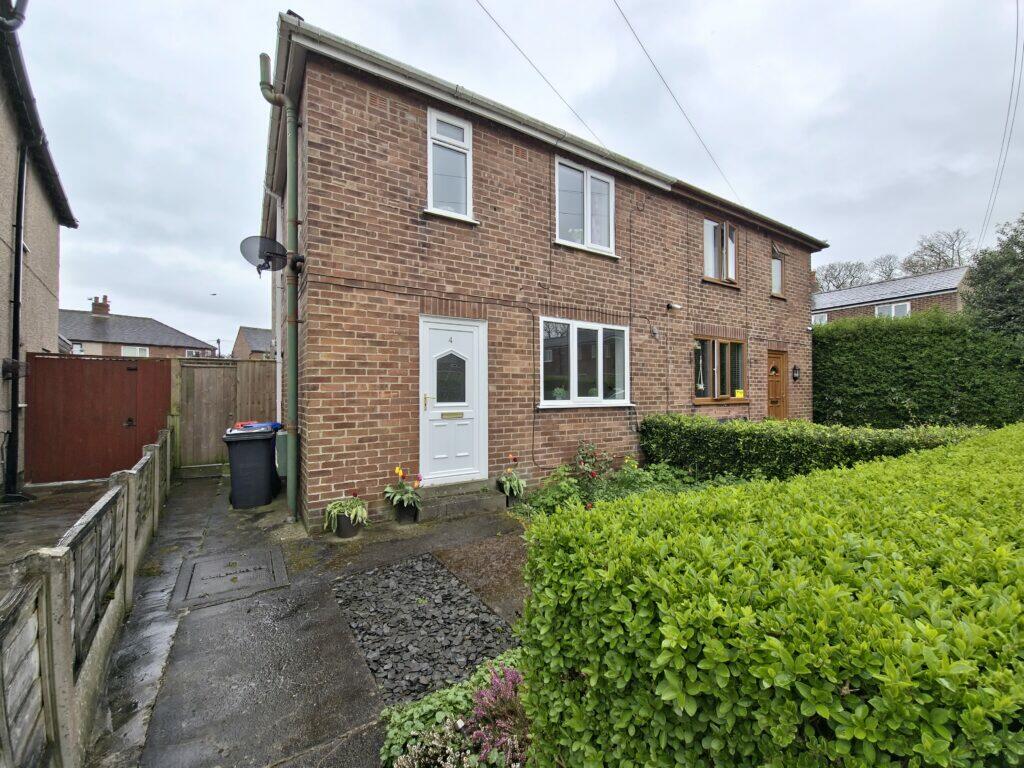 3 bedroom semidetached house for sale in 4 Unsworth Ave, Preesall