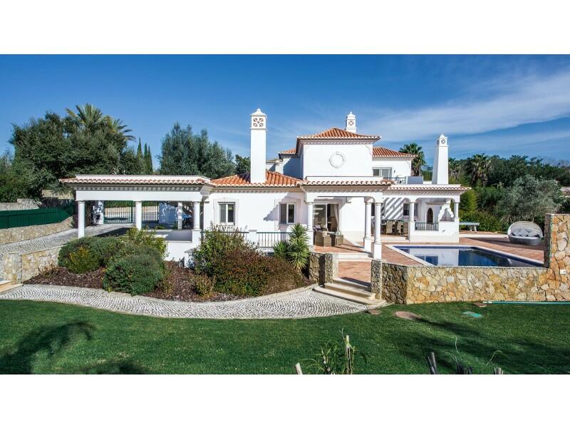 4 bedroom villa for sale in Quinta Do Lago, Algarve, Portugal