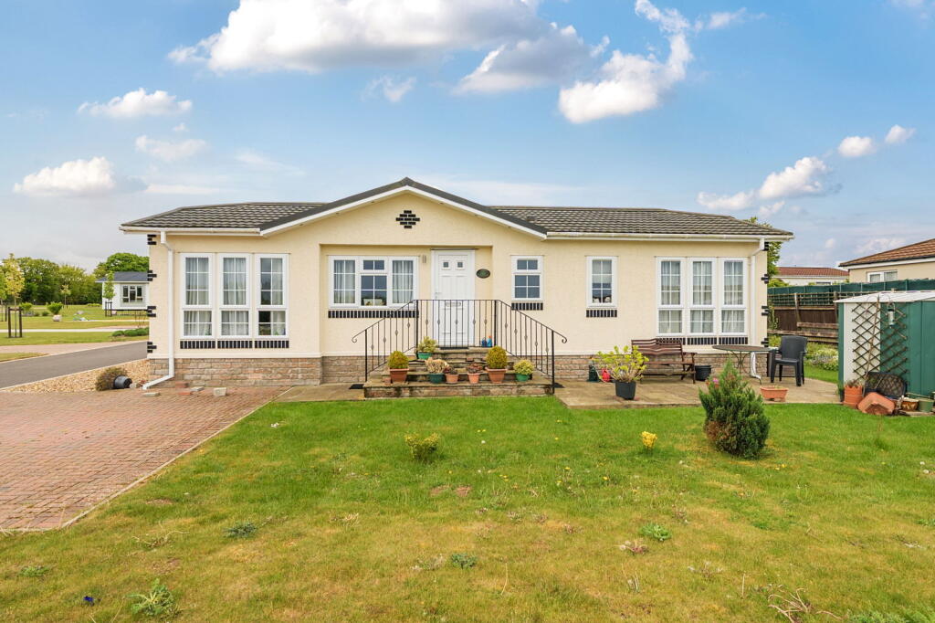 Main image of property: Redhill Park,Watton,Thetford,Norfolk,IP25 6ZQ