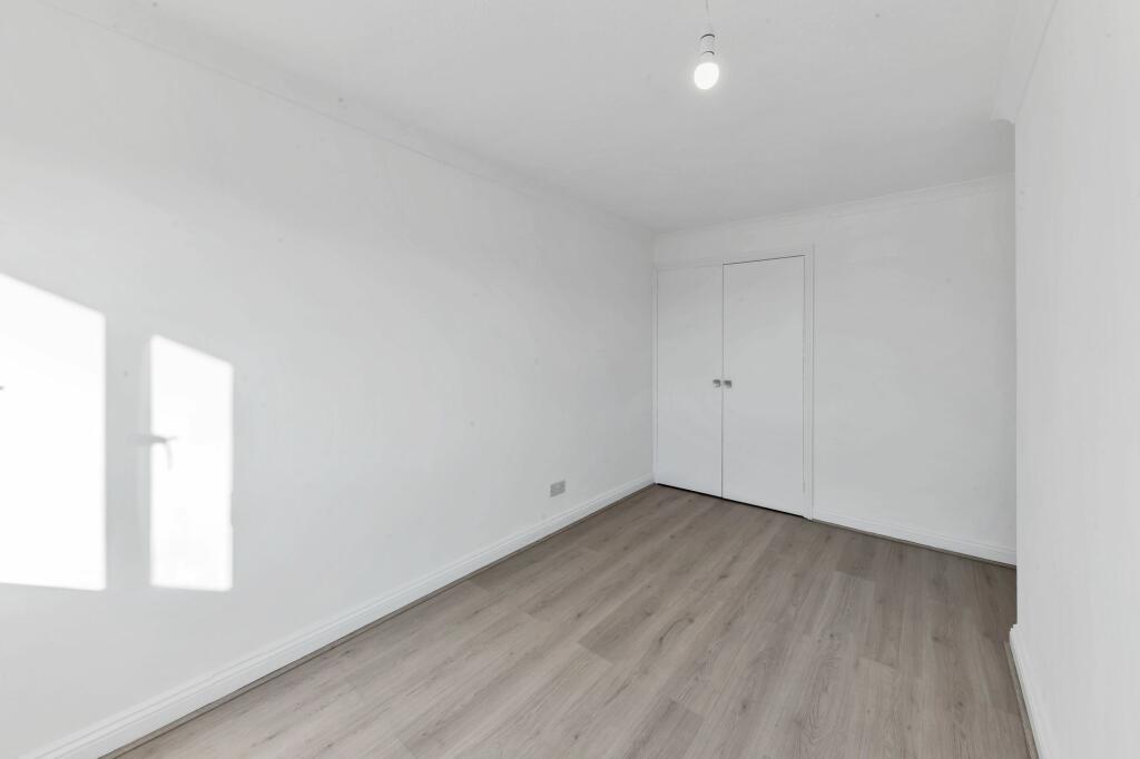 Additional property image - Fielden Way, Newmarket, CB8