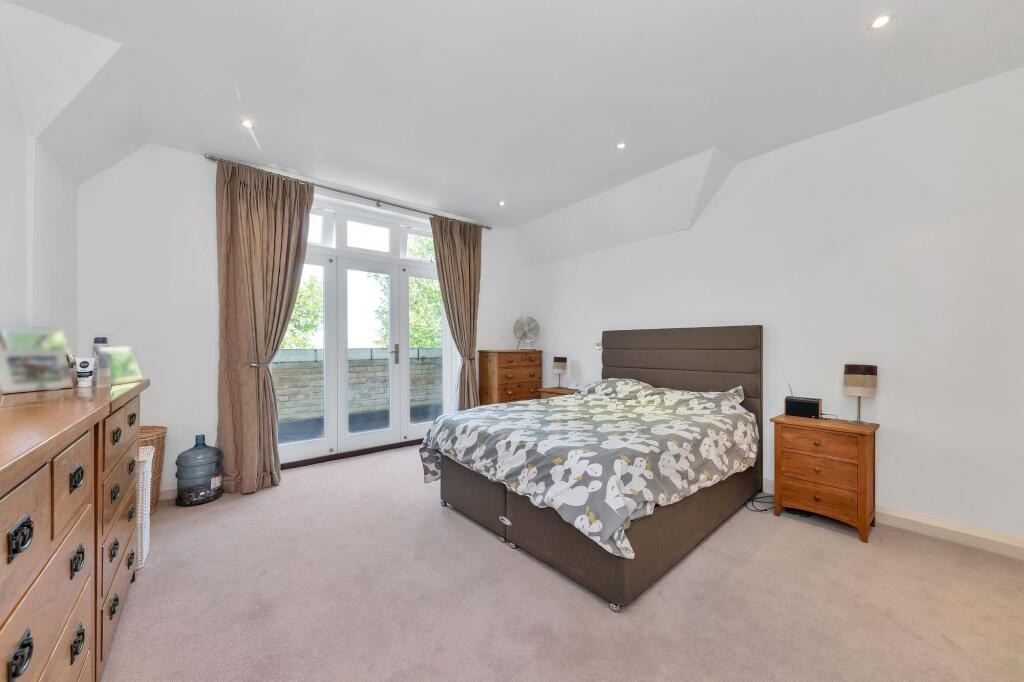 Additional property image - Peel House, Newmarket