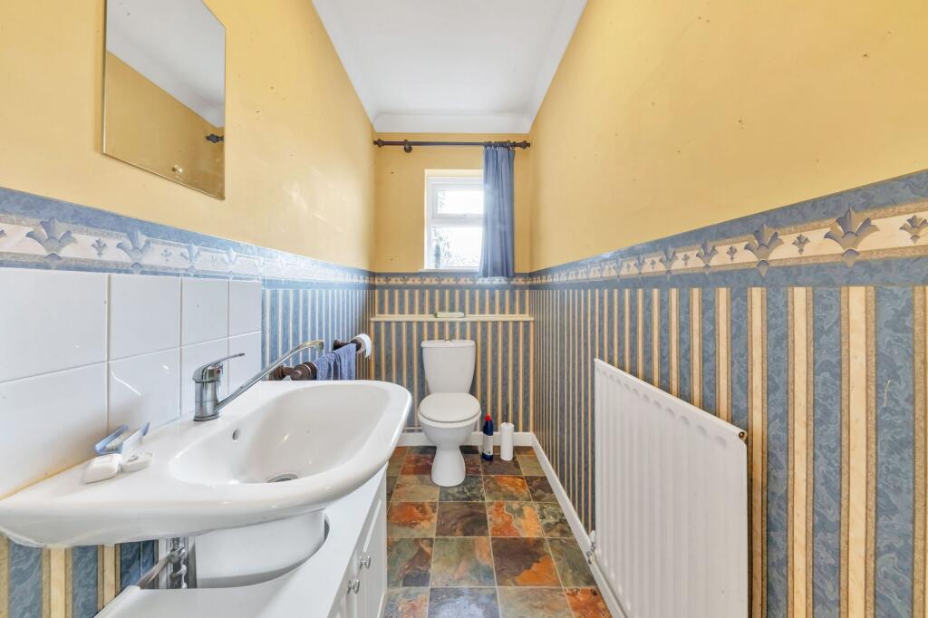 Additional property image - The Highlands, Exning, CB8