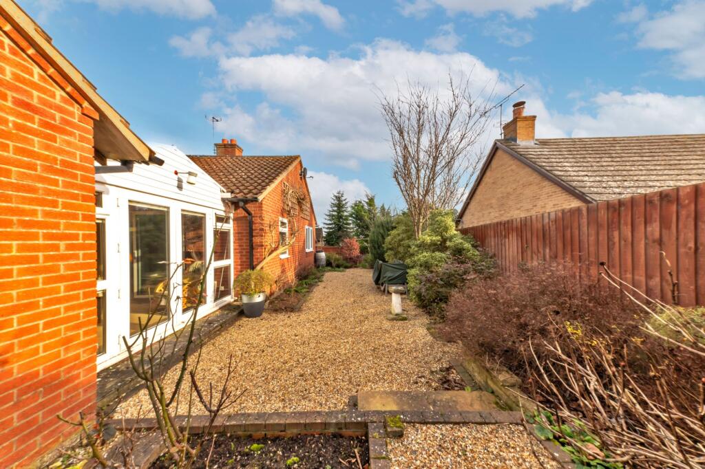 Additional property image - The Highlands, Exning, CB8