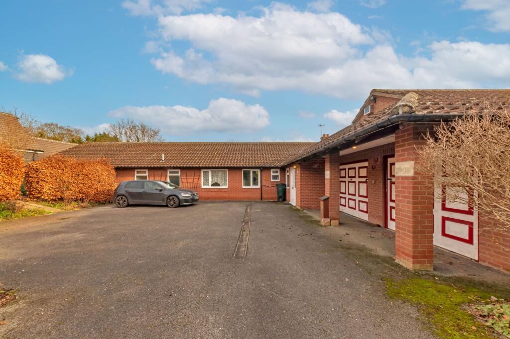 Additional property image - The Highlands, Exning, CB8