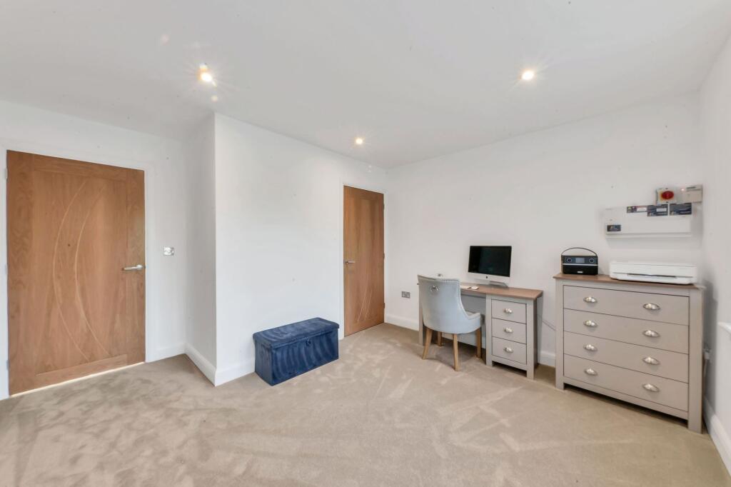 Additional property image - Stretham Road, Wicken, CB7