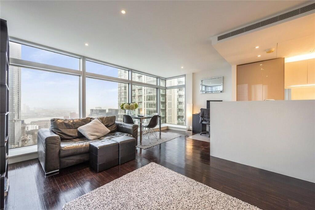 Main image of property: Pan Peninsula Square , London, E14