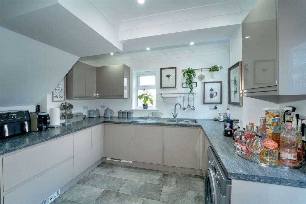 Additional property image - Frobisher Way, Gravesend