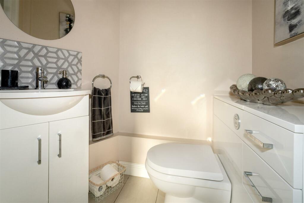 Additional property image - Frobisher Way, Gravesend