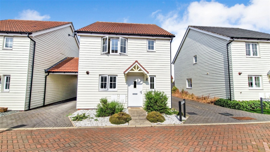 3 bedroom detached house for sale in Godfrey Crescent, Takeley, Stortford, CM22 6FU, CM22