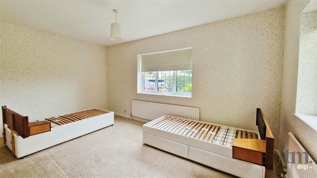 Additional property image - High Cross Lane, Little Canfield, Dunmow, CM6 1TD