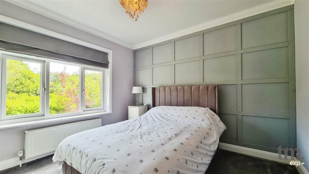 Additional property image - Ludham Hall Lane, Braintree, CM77 8QT
