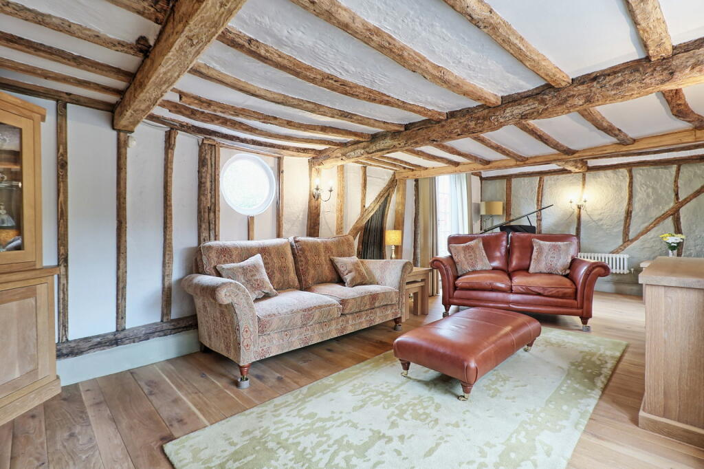 Additional property image - Gore Lane, Rayne, Braintree, CM77 6TU