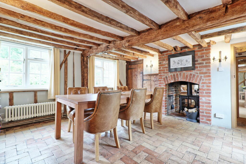 Additional property image - Gore Lane, Rayne, Braintree, CM77 6TU