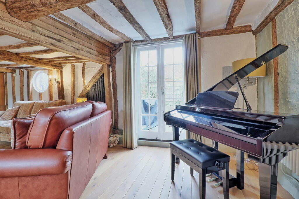 Additional property image - Gore Lane, Rayne, Braintree, CM77 6TU
