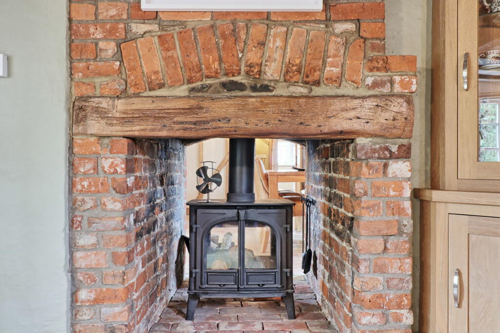 Additional property image - Gore Lane, Rayne, Braintree, CM77 6TU