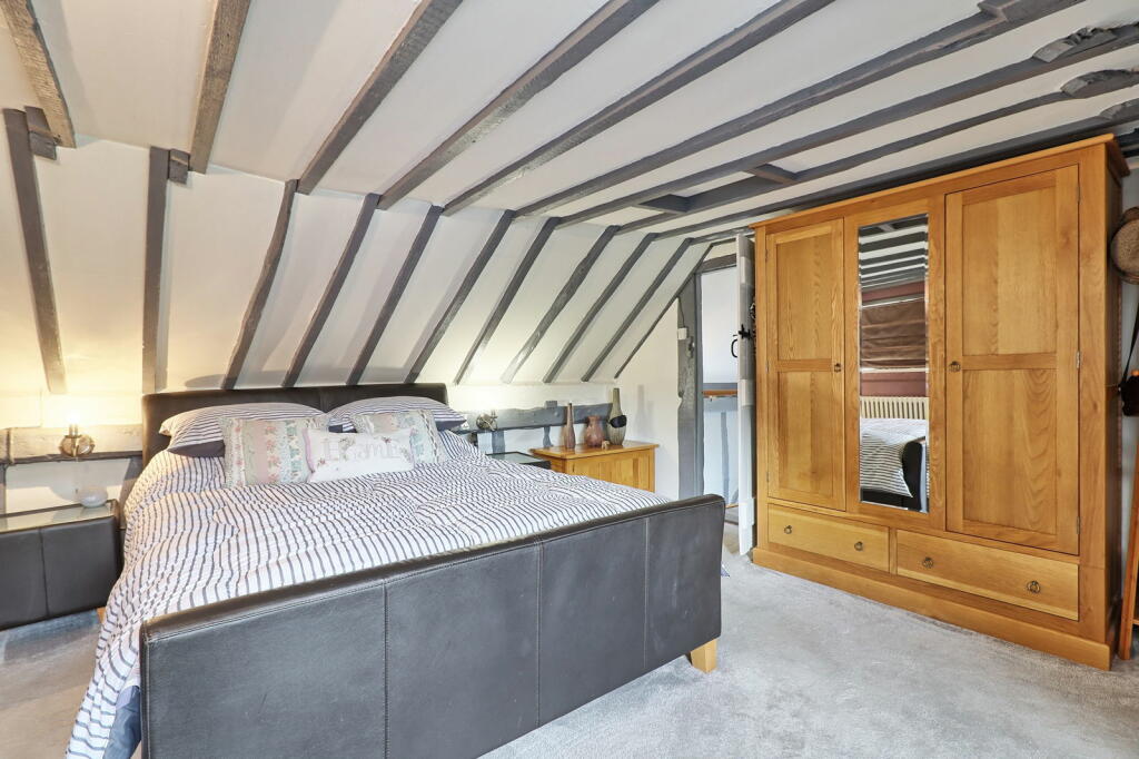 Additional property image - Gore Lane, Rayne, Braintree, CM77 6TU