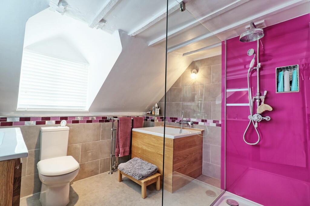 Additional property image - Gore Lane, Rayne, Braintree, CM77 6TU