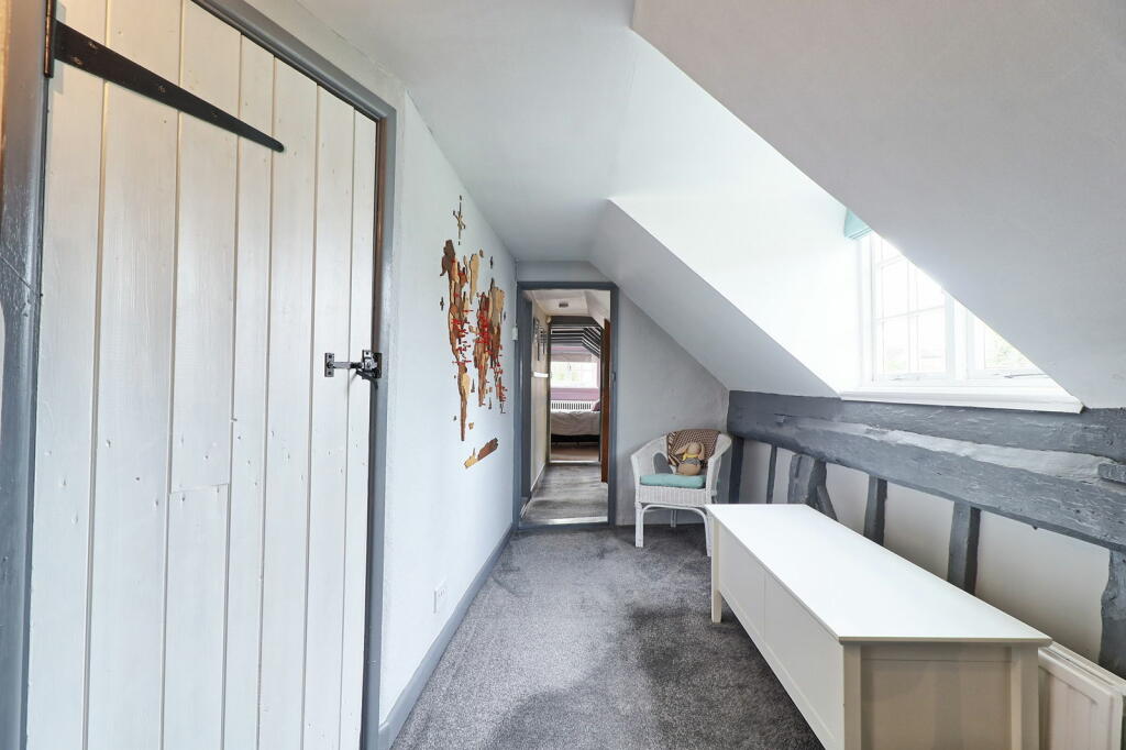 Additional property image - Gore Lane, Rayne, Braintree, CM77 6TU