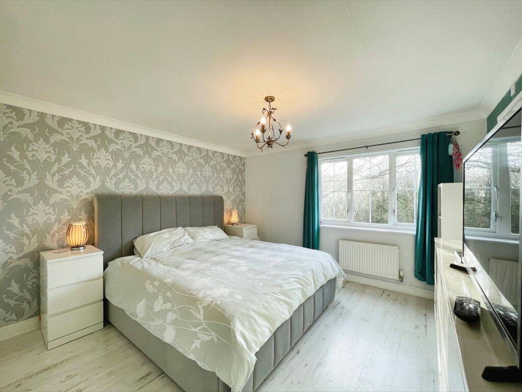 Additional property image - Harvest Fields, Takeley, Bishop's Stortford CM6 1YE