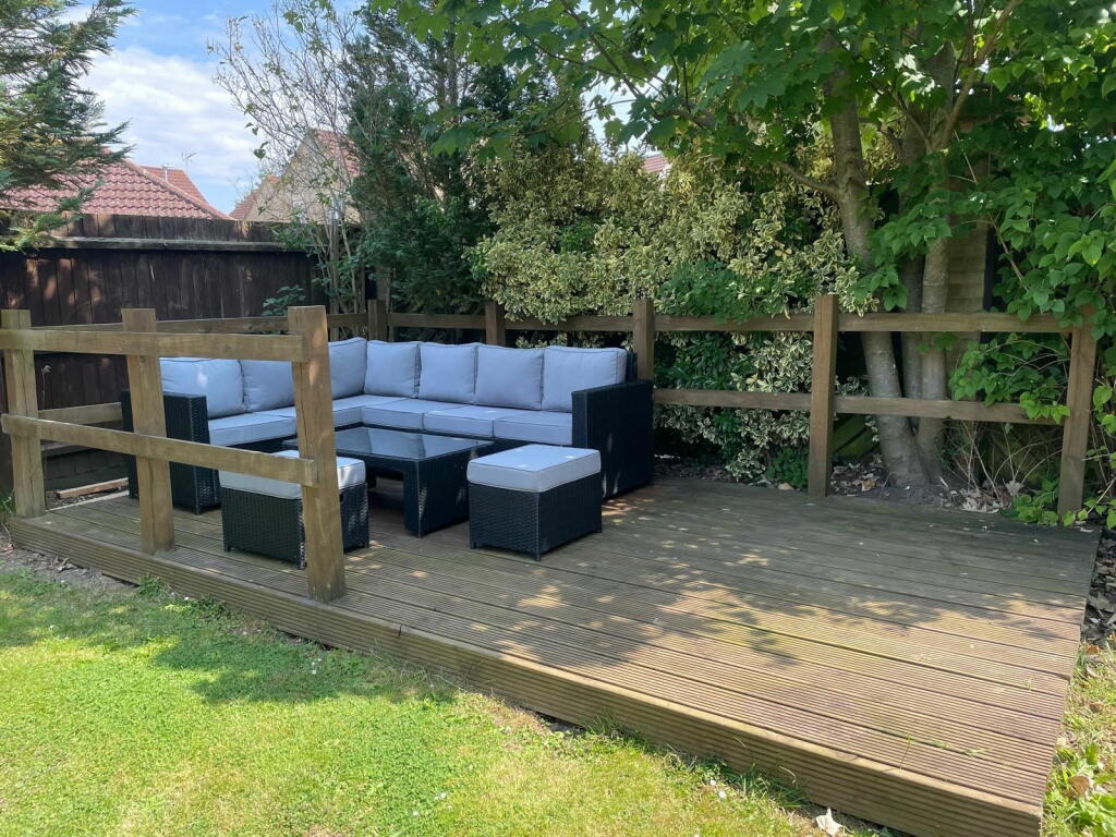 Additional property image - Harvest Fields, Takeley, Bishop's Stortford CM6 1YE