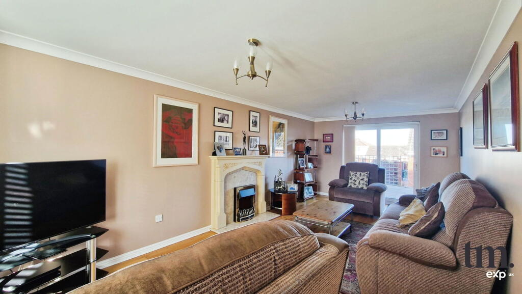 Additional property image - Denton Crescent, Black Notley, Braintree, CM77 8ZZ