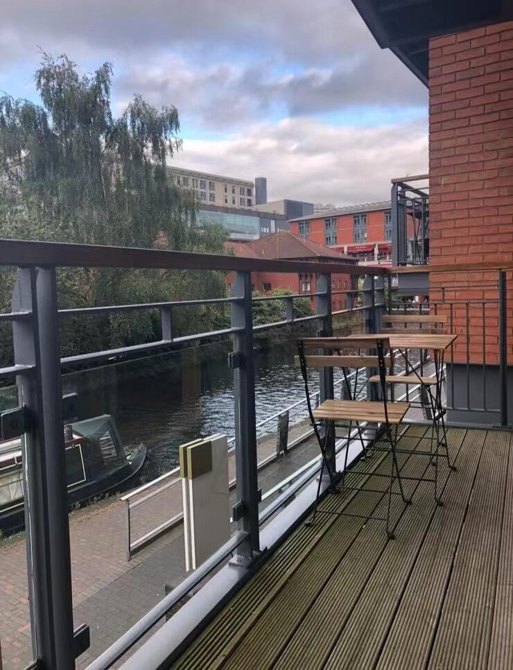 Additional property image - Waterfront Walk, Birmingham, B1