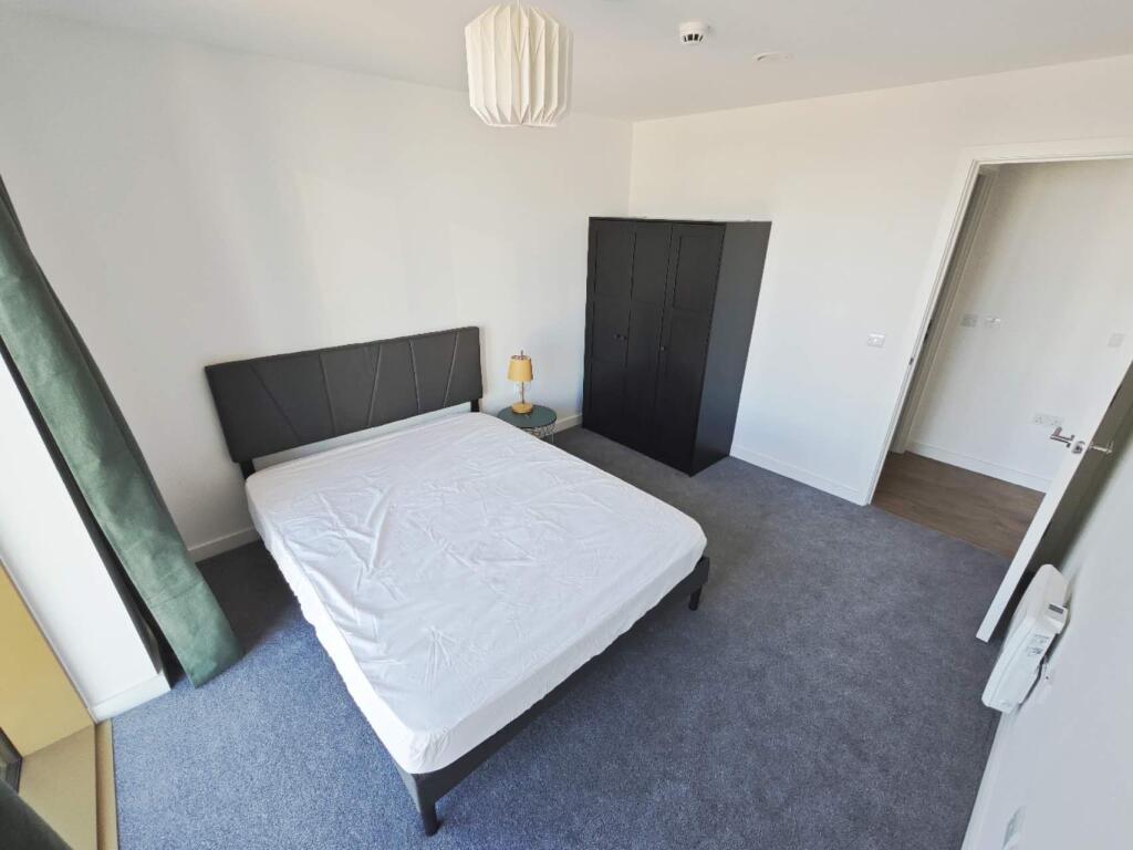 Additional property image - South Central, Essex Street, B5