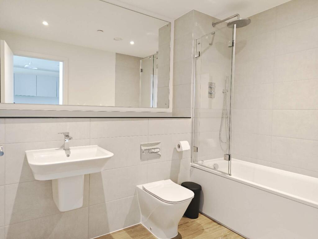 Additional property image - South Central, Essex Street, B5