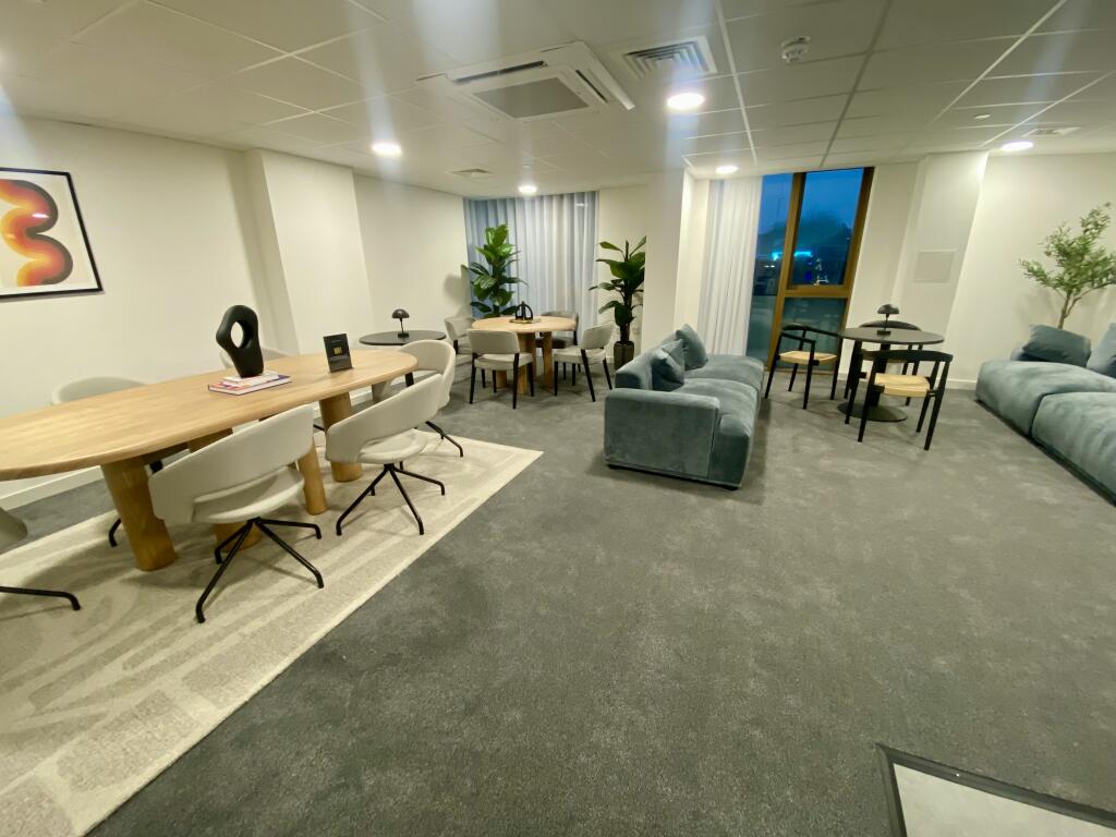 Additional property image - South Central, Essex Street, B5
