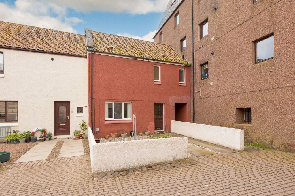 Main image of property: 4 Custom House Square, Dunbar, EH42 1HY