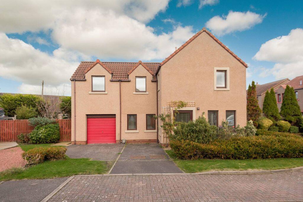 Main image of property: 19 Luffness Gardens, Aberlady, East Lothian, EH32 0SH