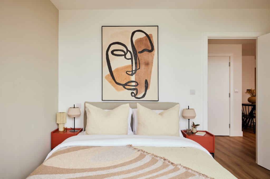 Main image of property: 27 Cherry Orchard Road, Croydon, London, CR0