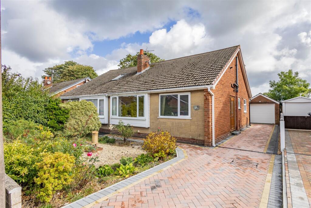 Main image of property: Brookdale, New Longton, Preston