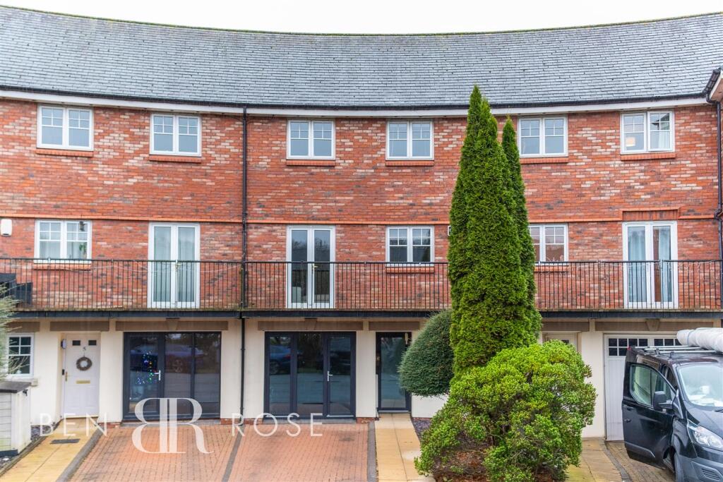 Main image of property: Rawstorne Crescent, Hutton, Preston