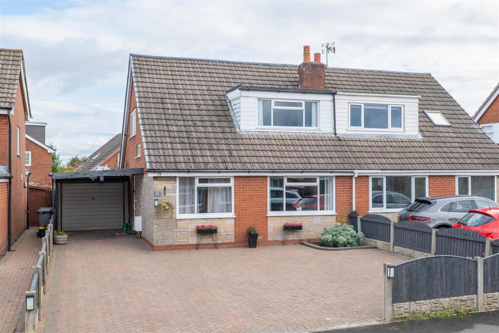 Main image of property: Sumpter Croft, Penwortham, Preston