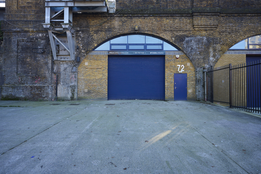 The front of an arch.