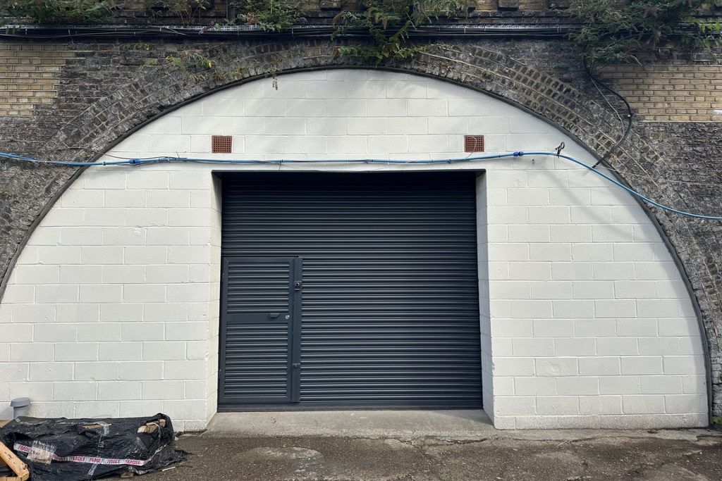 The front of an arch.