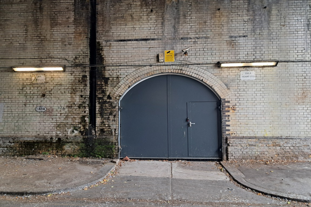 The front of an arch.